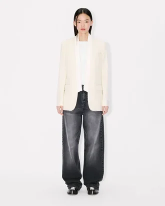 Blazer tipo kimono de un solo botonero en lana virgen