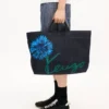 Bolso tote grande «Kenzo Tulip» en sarga tipo denim Bolso tote grande «Kenzo Tulip» en sarga tipo denim