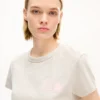 Camiseta pequeña ajustada de algodón con el emblema «Kenzo Paris» bordado Camiseta pequeña ajustada de algodón con el emblema «Kenzo Paris» bordado