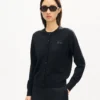 Cárdigan bordado con la firma «Kenzo» en lana merina Cárdigan bordado con la firma «Kenzo» en lana merina