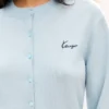 Cárdigan bordado con la firma «Kenzo» en lana merina Cárdigan bordado con la firma «Kenzo» en lana merina