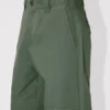 Pantalón chino de algodón con doble pliegue en las rodillas Pantalón chino de algodón con doble pliegue en las rodillas