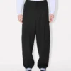 Pantalones holgados de estilo colegial Pantalones holgados de estilo colegial