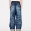 Vaqueros de corte ancho con vuelta en denim japonés Vaqueros de corte ancho con vuelta en denim japonés